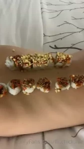 Would you eat delicious vegan sushi off me