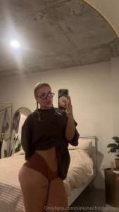 I m looking to make some sexy customs again send me a dm