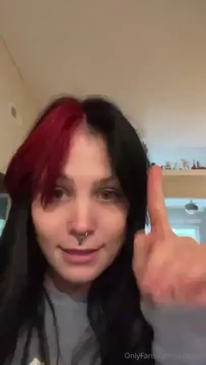 Looking gross but hey my ass is out also this was supposed to post at 