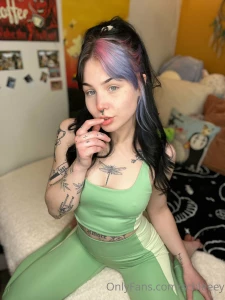 Sent out the rest of the videos to everyone who tipped 3 hope you part 1