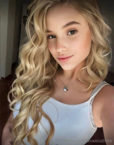 Free subscription only today hi sweetie why are you so naughty follow part 102