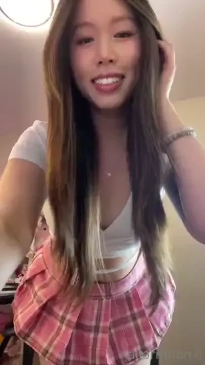 2 05 how s my barbie look 