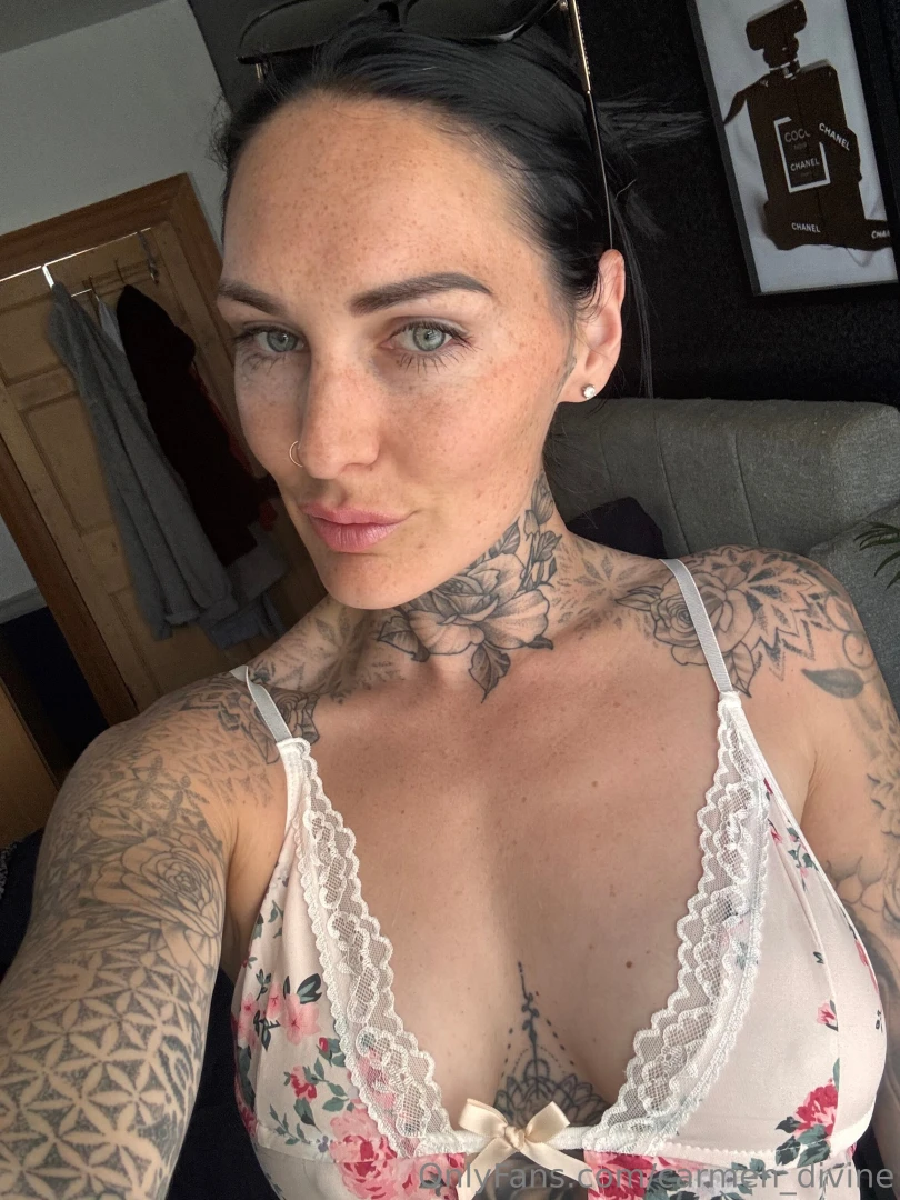 Sun has me feeling crazy horny 