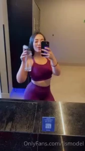 Dia de estrear minha legging nova na academia to amandoooo o que voc s