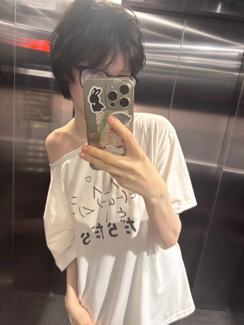 Hey hey everyone now im traveling a bit in sri lanka with my bffs part 9 