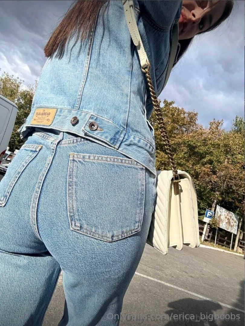 Ukrainian from kiev my friend she makes very hot content watch this 18 part 6 