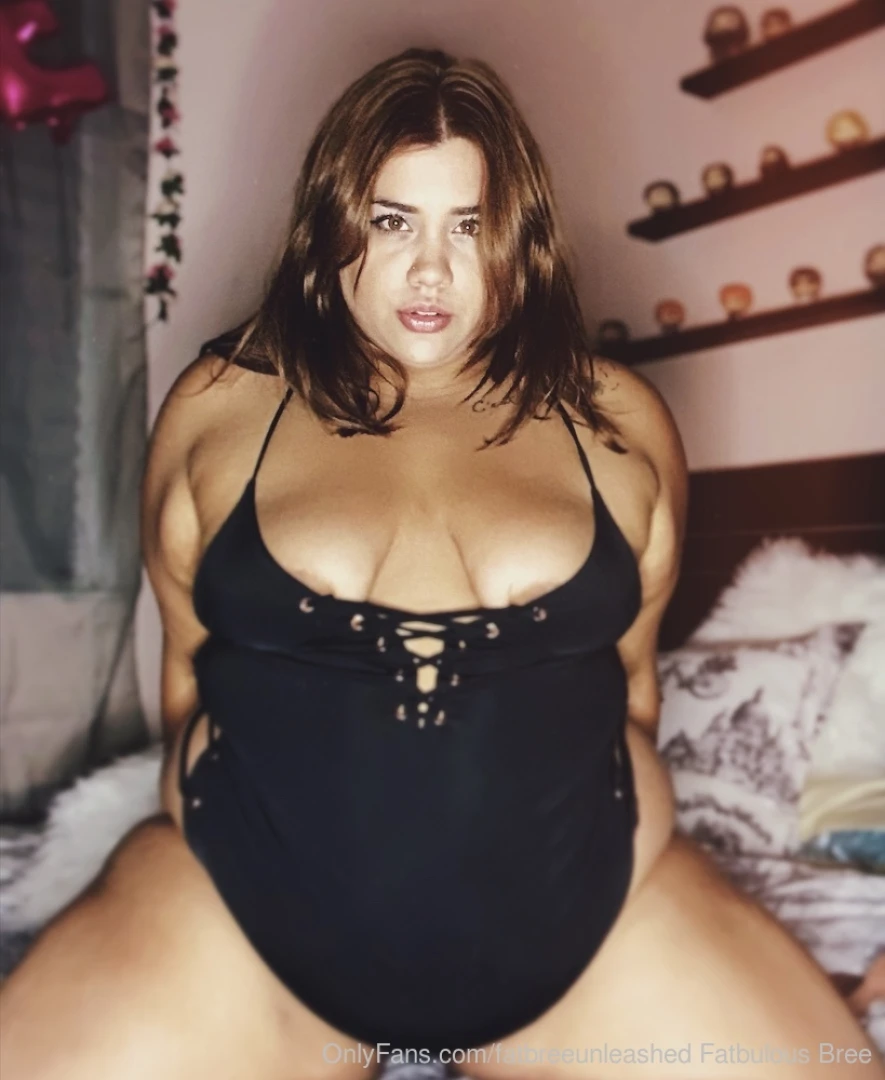 Hey babe wanna video chat i m available all day today i would love to 