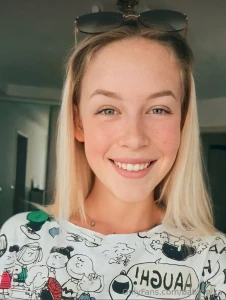 Free subscription this babe ultramarinbaby of 19 years loves sexting part 47