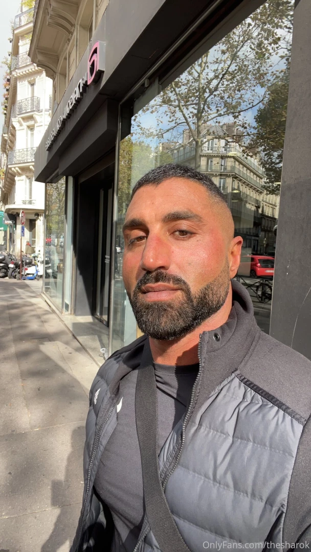 Feeling fresh sending you all some love from paris 