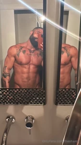 Thesharok part 1921560