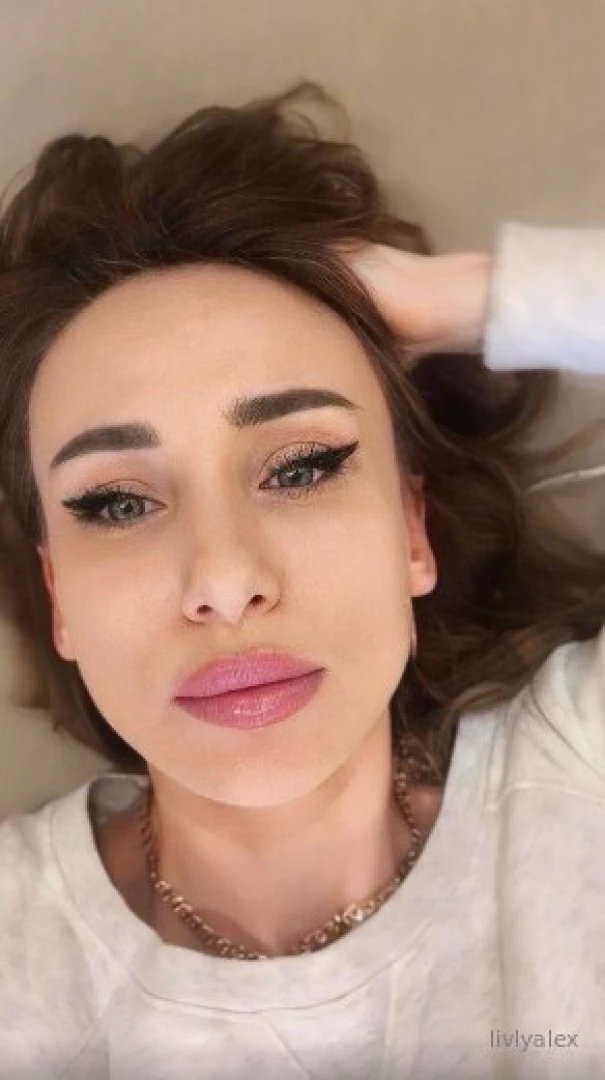 Vikkixxx1 stop scrolling vikkixxx1 is waiting for you this cute horny part 10 