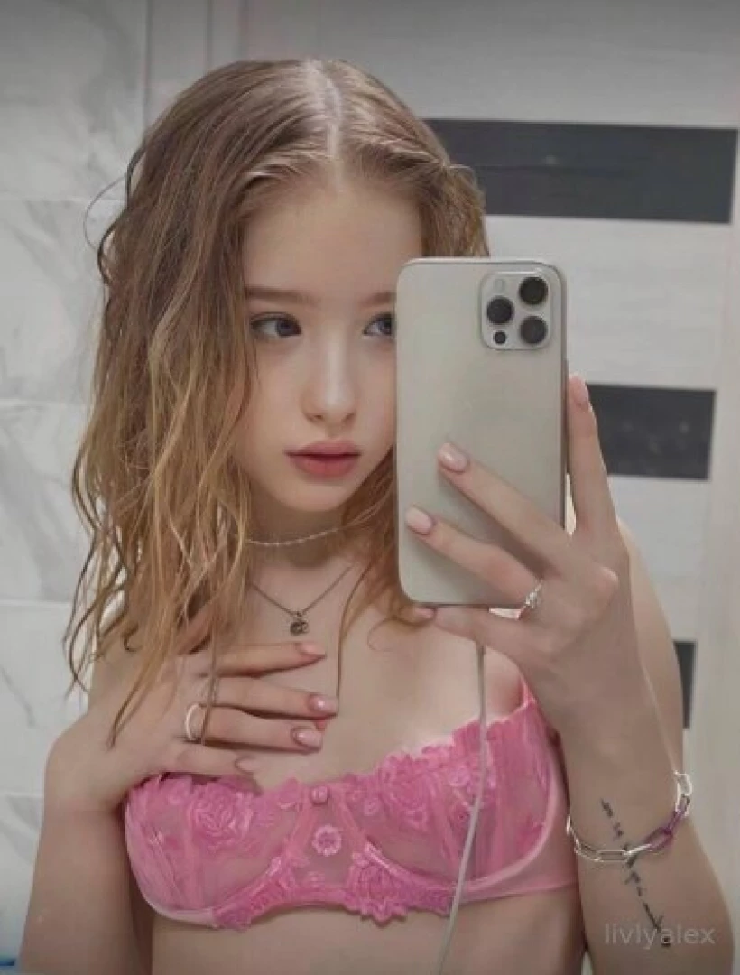Your home girl polinaaaa she is waiting for you for a deep part 23 