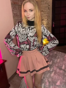 Nothing under my skirt part 2