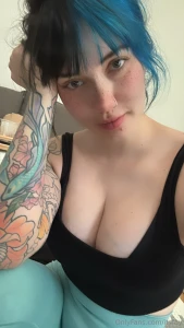 Xmas morning merry merry xmas my love hope you had a magical night new part 1