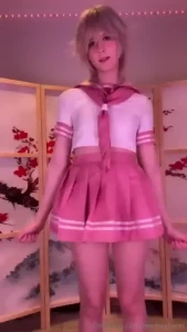 Awww you wanna see an astolfo irl you wanna know what s under the