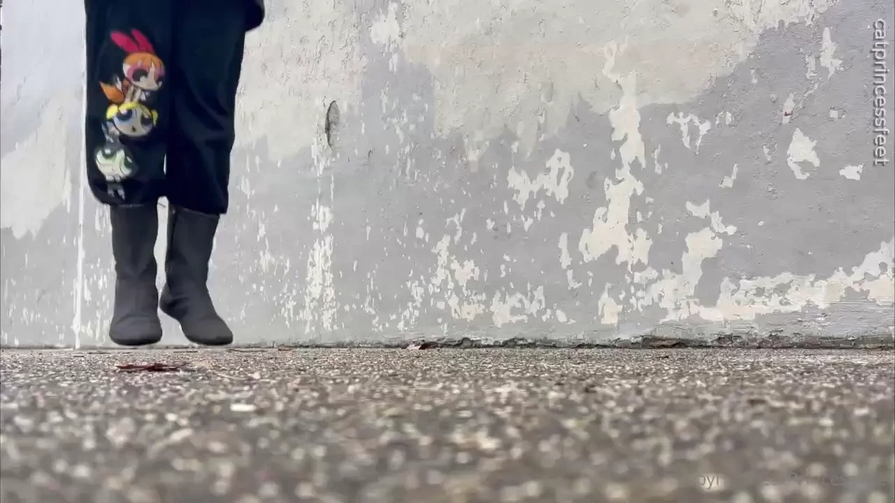 Monday morning blues where when you can drool over soles like these 