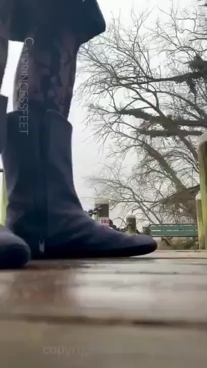 Unzippp get a sniff full clip posted 