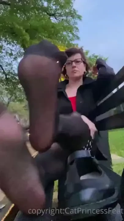 On the way home from the city i stopped at the park to do few videos 