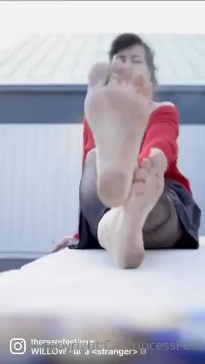 Lick em clean footboy 