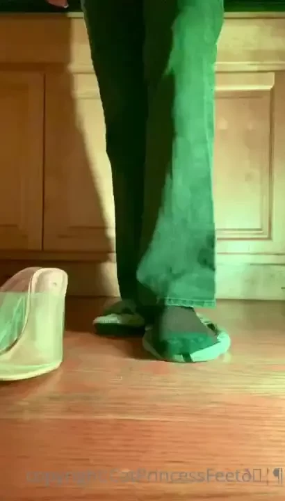 Slipper and sweaty sock removal watch me peel them off 