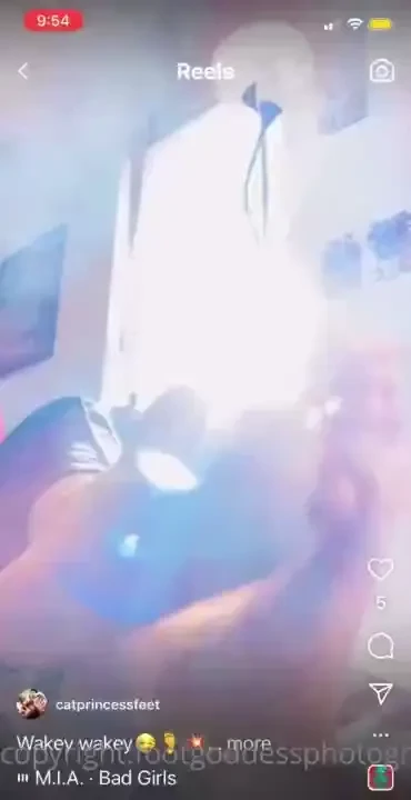 Wake n bake with me fckrz shorter and longer version 