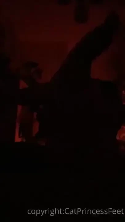 My kind of spooky experimented with some flashes amp feet part 4 