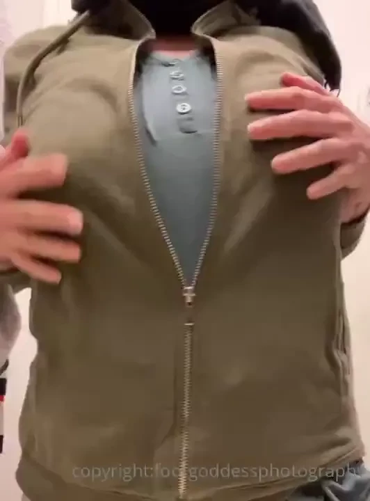 I know u wanna see them drop out of my grip i tease rub massage tug 