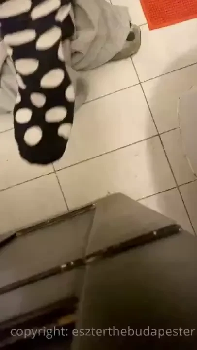 Closer introduction to these princess feet inside and out from above 