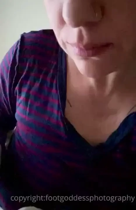 Grand rising babies just a milf in her full morning bed-head puffy 