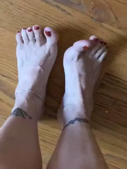Friday feet 