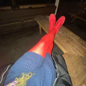 Tonights red tights and crazies part 1