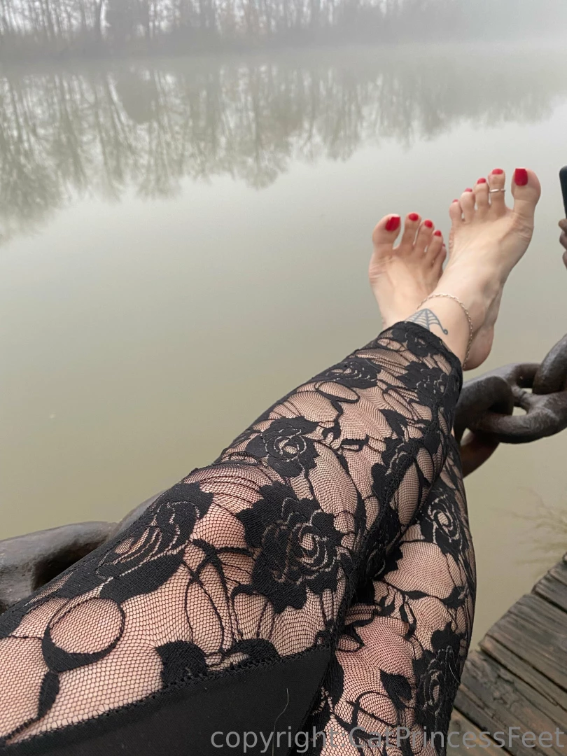 catprincessfeet - Beautiful spot for foot pics theres soles coming too yes part 4 