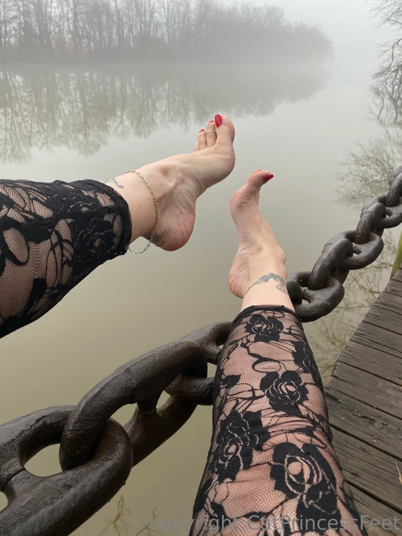 catprincessfeet - Beautiful spot for foot pics theres soles coming too yes part 23 