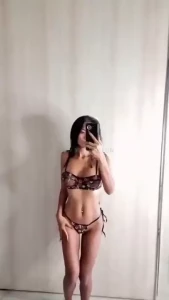 Feeling very sexy and naughty right now