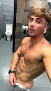 What you been up to tonight lets chat
