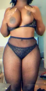 Only fans has been down all day smh i m lowering my only fans to 6 99