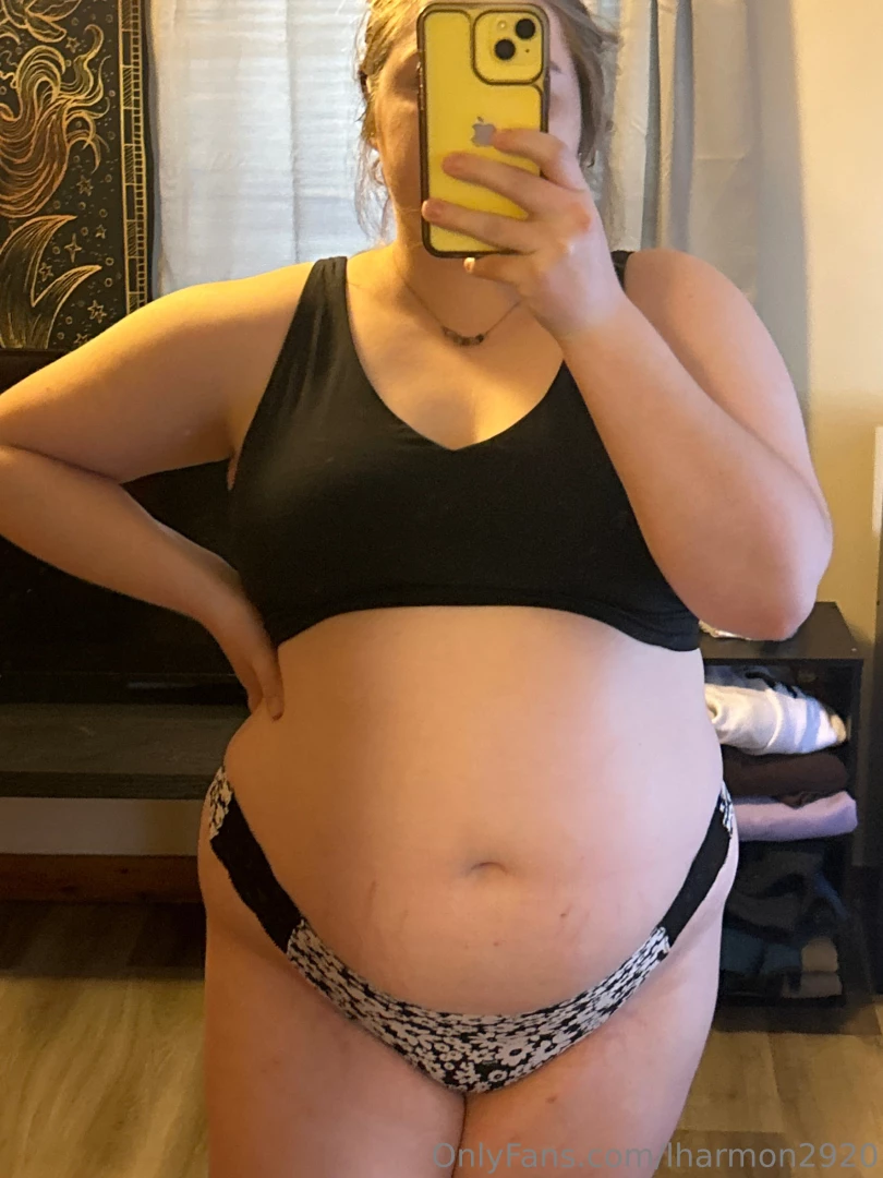 I m getting so big i had no idea my butt looked that big from behind part 2 