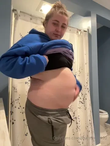 After a while of trying to gain some weight back i finally got fatter part 1 