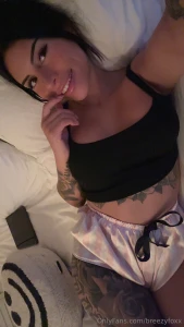 Waiting for u to msg me