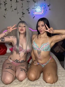 Stop scrolling and come join our live rn