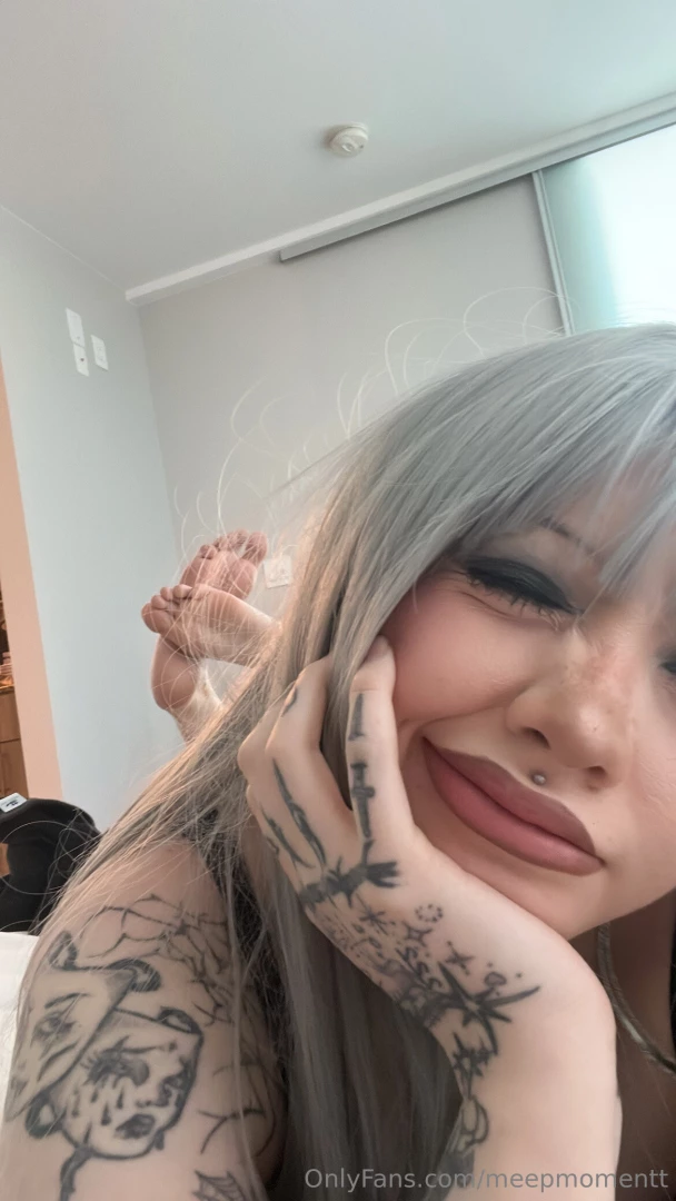 Attention my custom requests are now open pls message me if ur 