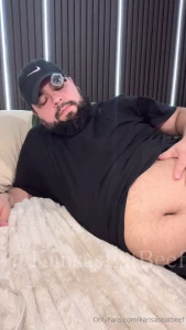 Belly rubs and tugs snowing here in kansas and nothing gets me turned