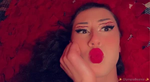 Happy valentines my loves new video soon part 2