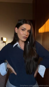 Can you imagine what s hiding under my clothes