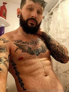 Anyone wanna get a lil wet and wild