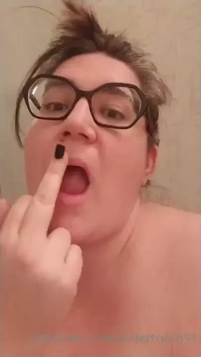 You want humiliation subby i could give a fuck i give good ignore 