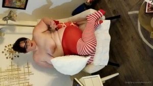 killertofu691 - Custom red and white striped pantyhose vid 