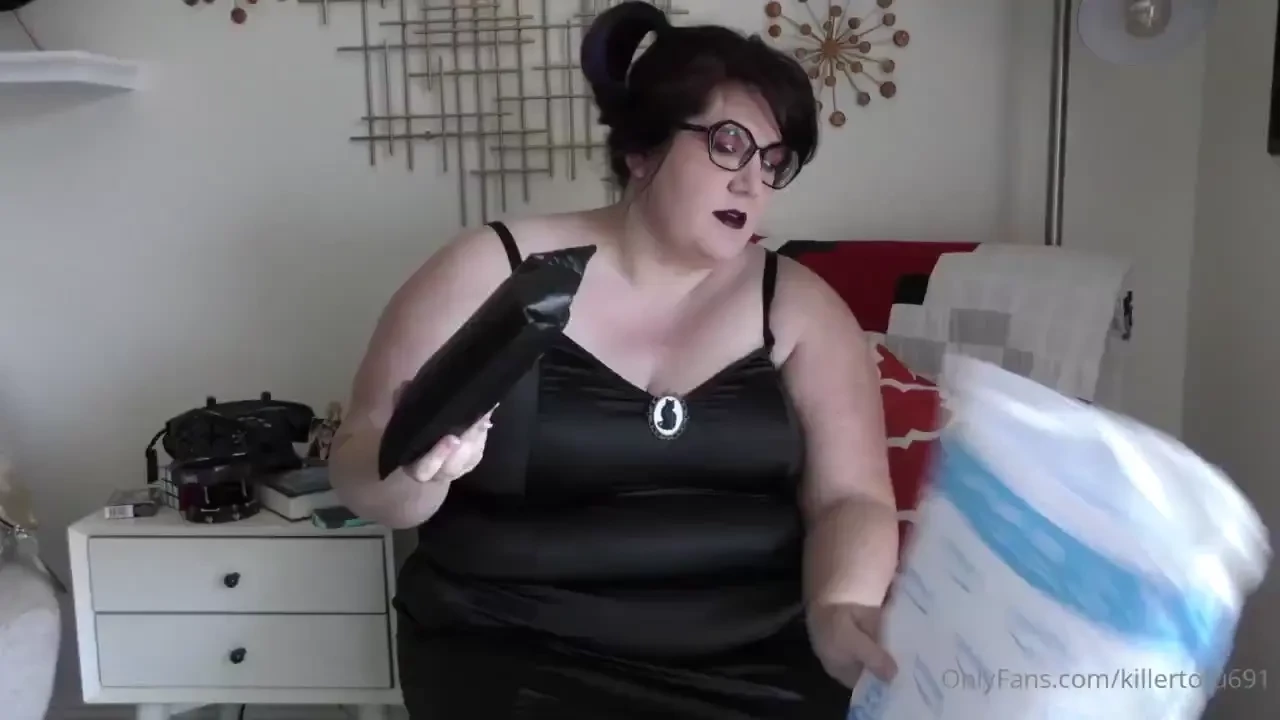 My fans get it first my second unboxing vid a hyper realistic 6 6 in 