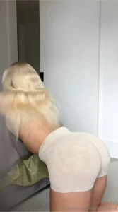 I ve been trying to stretch on my own but i think i need a strong