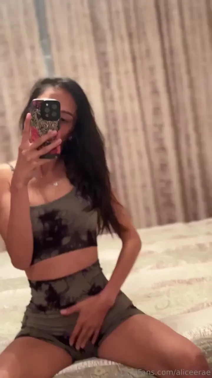 About to go to the gym who s with me 